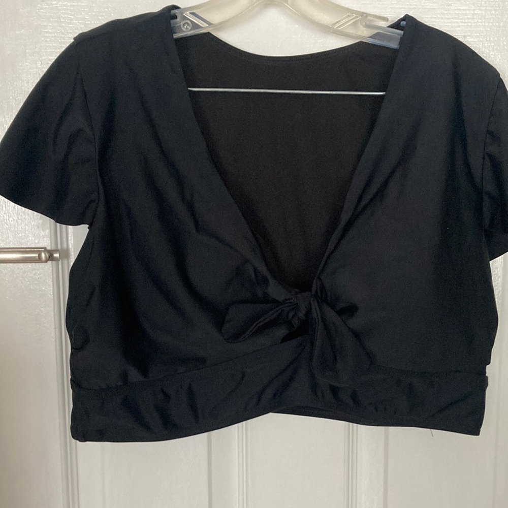 Torrid 2X flutter sleeve swim top